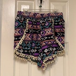 NWT Aztec Print Pompom Shorts